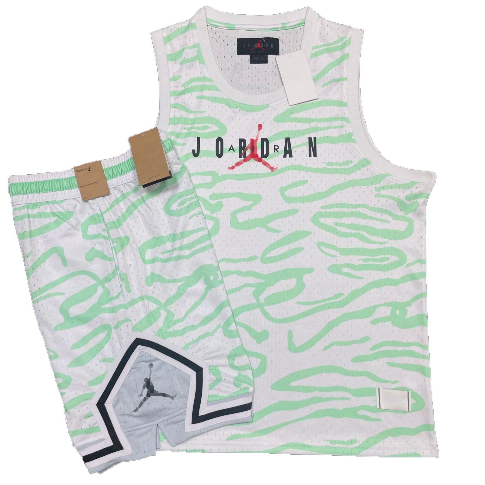 Nuevo conjunto de ropa deportiva de hombre volador en verano, entrenamiento de carrera para hombres, chalecos cortos transpirables de secado rápido, dos juegos al por mayor