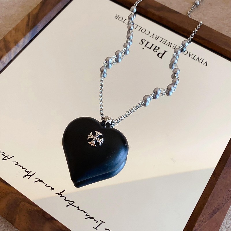 Black 2025-82-plus jewelry box