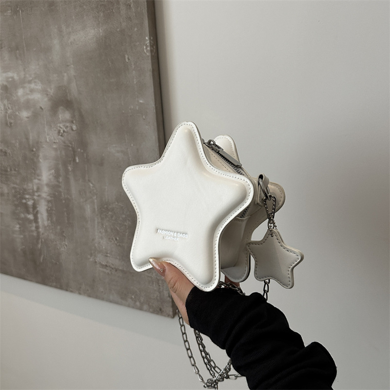 Nicho de diseño de alta sensación bolso bolso de mujer 2024 nuevo bolso pequeño bolso de cadena de pentacos bolso de hombro bolso de mochila