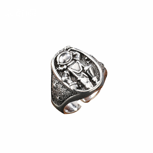 Old astronaut ring machine astronaut retro high-end trendy couple opening adjustable hand jewelry