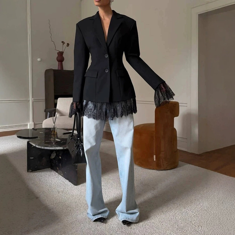 Gentle and unique design black blazer for women, spring versatile waist-cinching long-sleeve lace patchwork suit