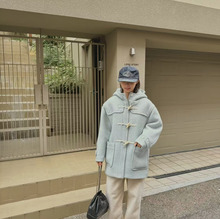 现货 2025冬季新款韩版th*able宽松气质纯色连帽牛角扣大衣外套女