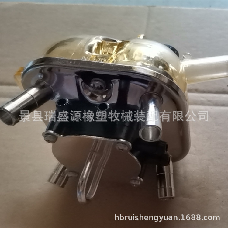 瑞盛源挤奶机配件 多种规格集乳器  挤奶机集乳器 不锈钢底座
