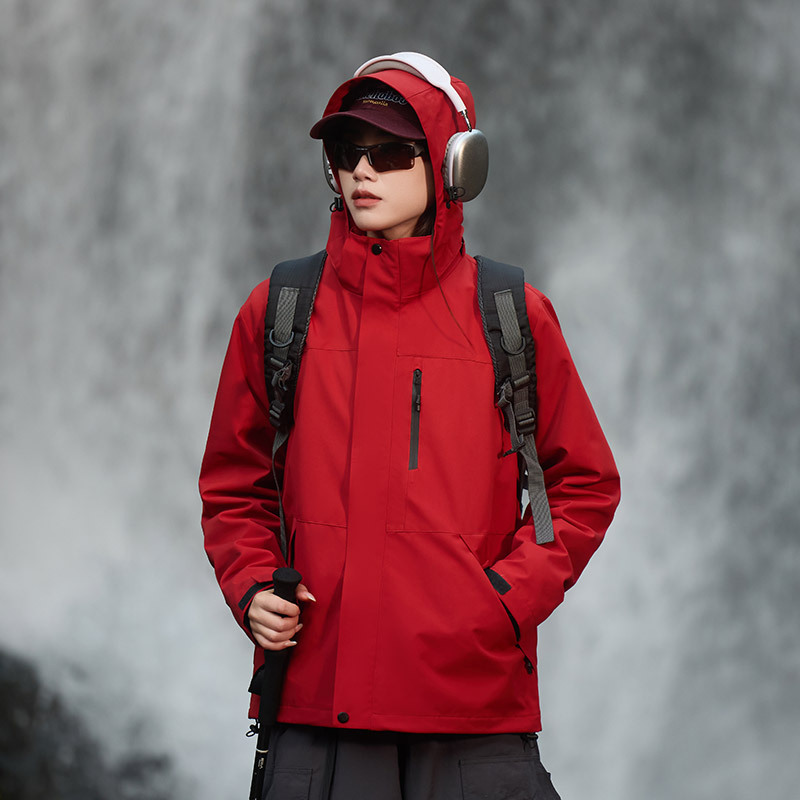 Functional hooded windbreaker, unisex couple style, windproof and waterproof, outdoor hiking jacket, three-in-one design with zipper