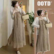 2024孕妇装春装新款网红款孕妇吊带连衣裙+时尚外搭潮妈两件套