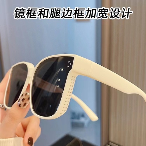 New stylish polarized sunglasses for men and women, suitable for myopia glasses, one lens for two purposes, fashionable driving sunglasses for summer.
