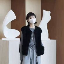 高端防羊羔毛马甲女2025冬新韩版百搭洋气拉链坎肩背心外套上衣潮