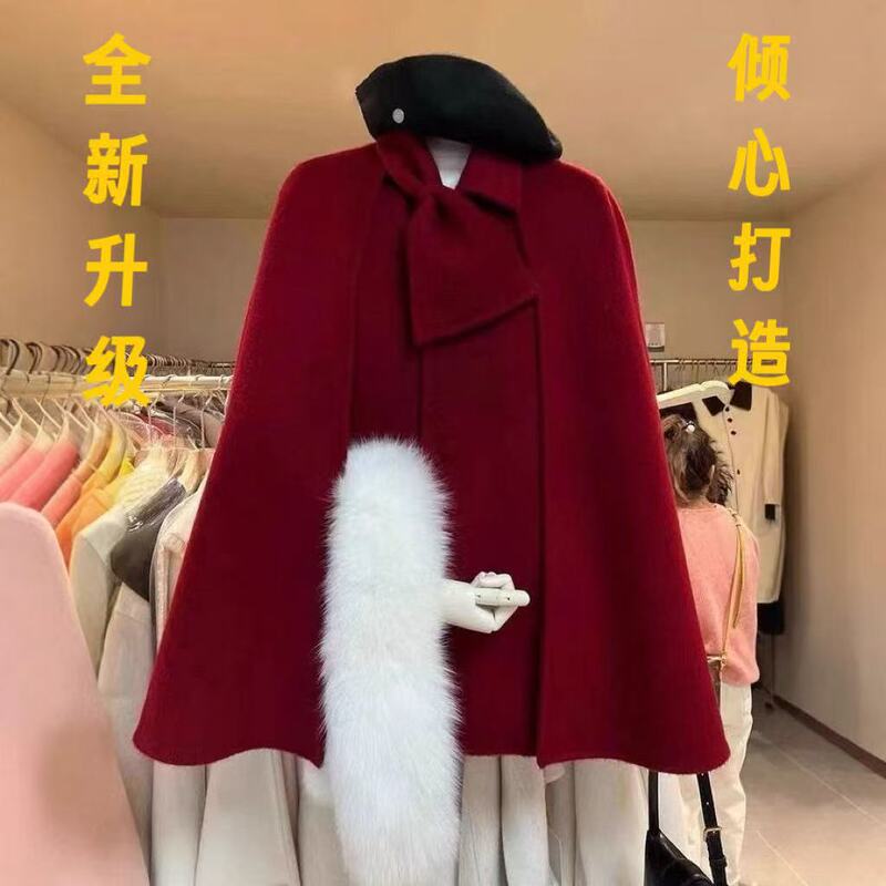 2025 Autumn and Winter Hot-Selling 100% Wool Coat with Fox Fur Collar Cape-Style Half-Length Woolen Coat for Women