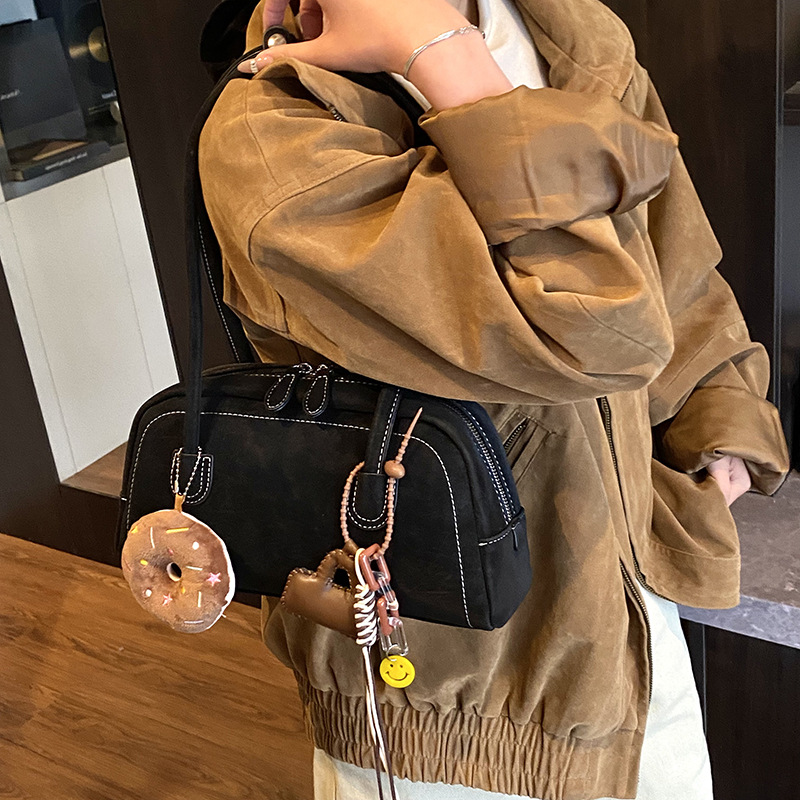 Niche Retro Underarm Bag For Women 2025 New Autumn Shoulder Bag Large Capacity Commuter Boston Pillow Bag - Thumbnail 3