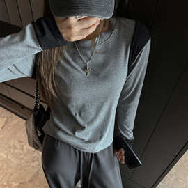 莫代尔螺纹撞色圆领长袖t恤女士宽松版显瘦内搭打底衫可外穿上衣