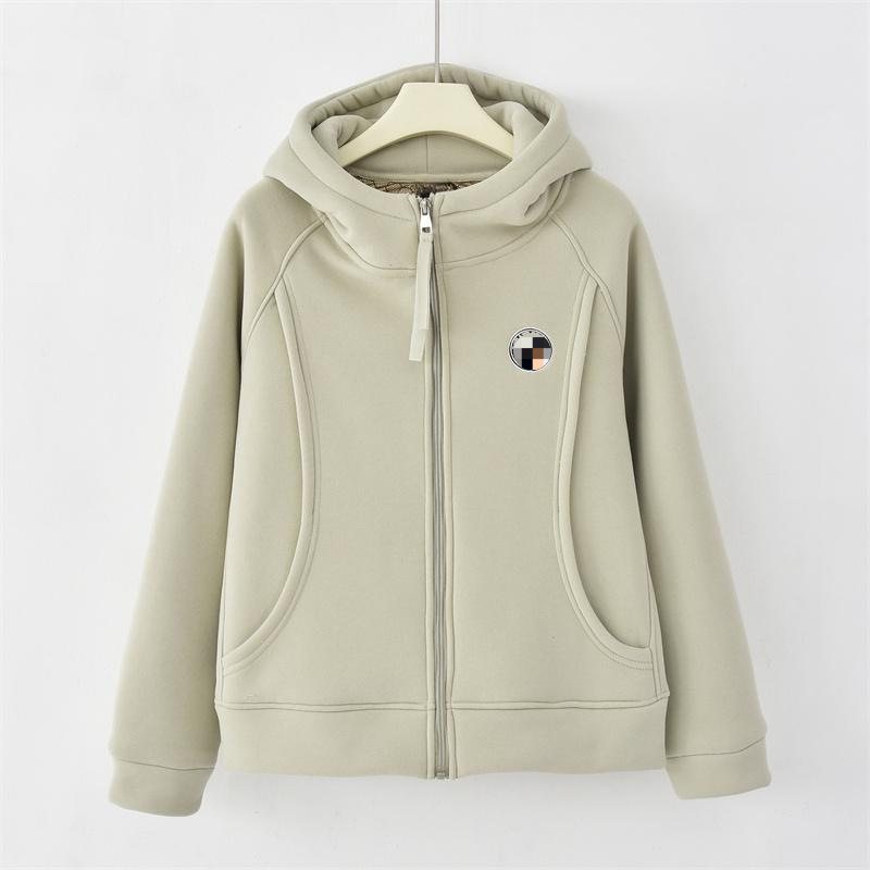 Fashionable keep warm jacket