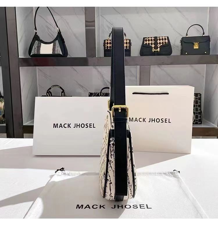 Casual, Daily Occasion Pu Leather Material Printing Pattern All Seasons Season Women's Medium All Seasons Pu Leather Printing Basic Shell Zipper Shoulder Bag Underarm Bag