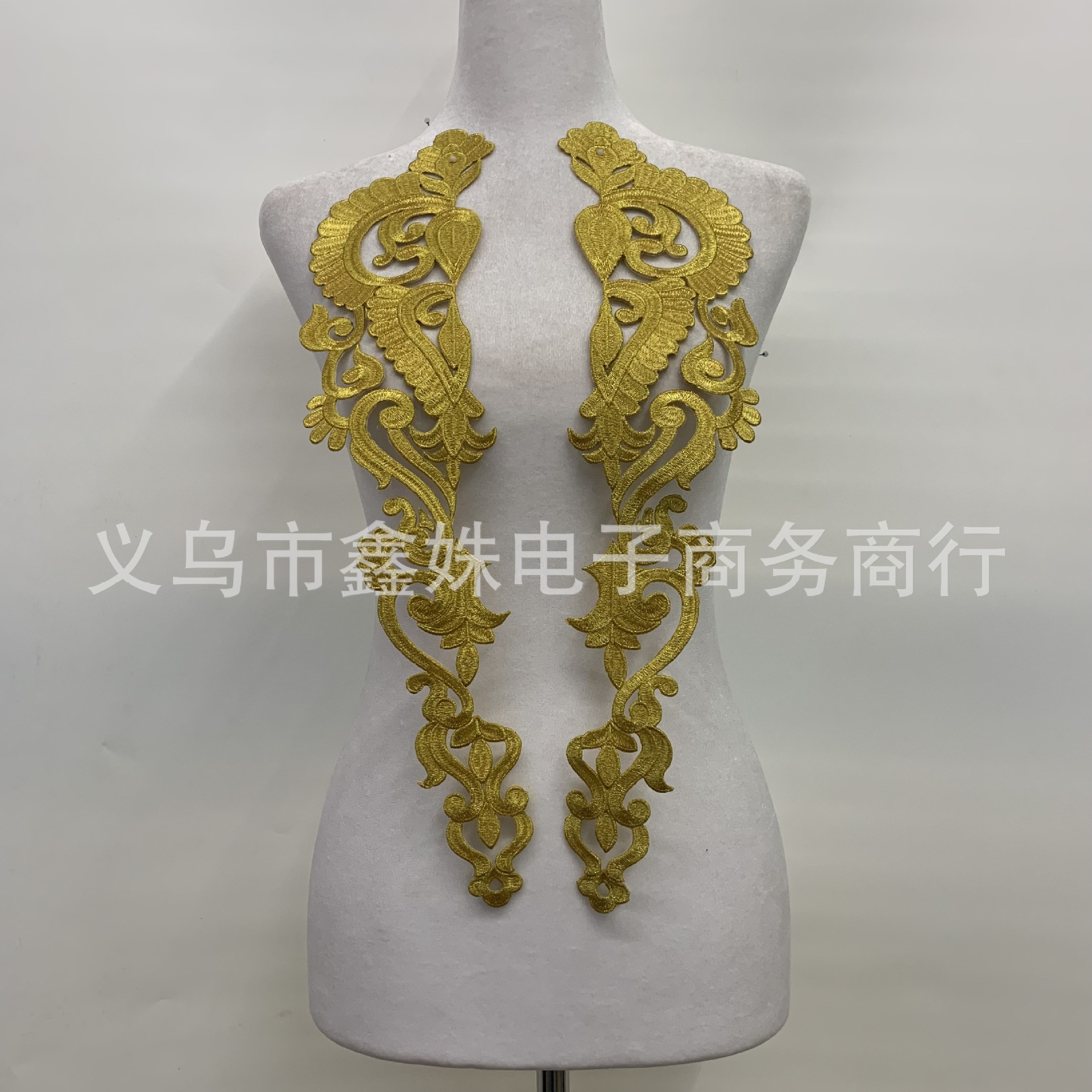 时尚蕾丝水溶亮粉金线对花多色刺绣胸花女装镂空立体衣领花边辅料