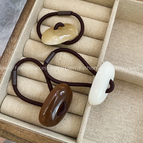 Korean style simple acrylic oval hair band for small fresh girls to tie their hair into a high ponytail and versatile button headband hair accessories