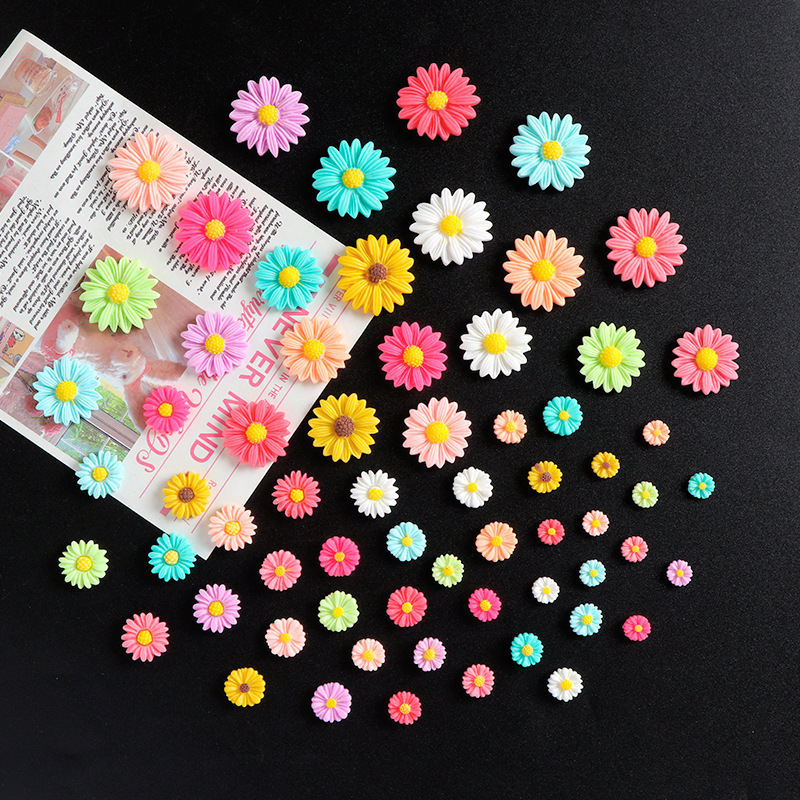 Colorful Daisy Flower Resin Accessories DIY Cream Glue Mobile Phone Case Refrigerator Magnet Hole Shoe Buckle Hair Accessories Accessories Colorful Daisy Flower Resin Accessories DIY Cream Glue Mobile Phone Case Refrigerator Magnet Hole Shoe Buckle Hair Accessories Accessories