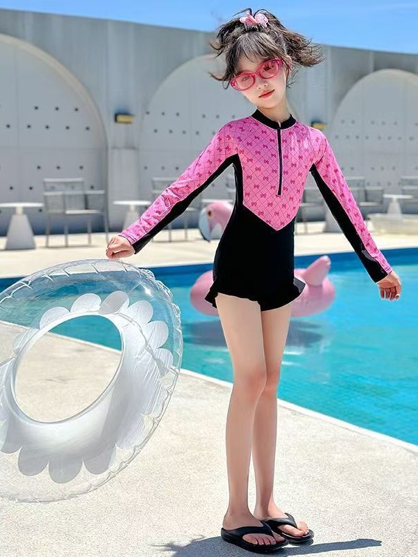 Swimwear with bow