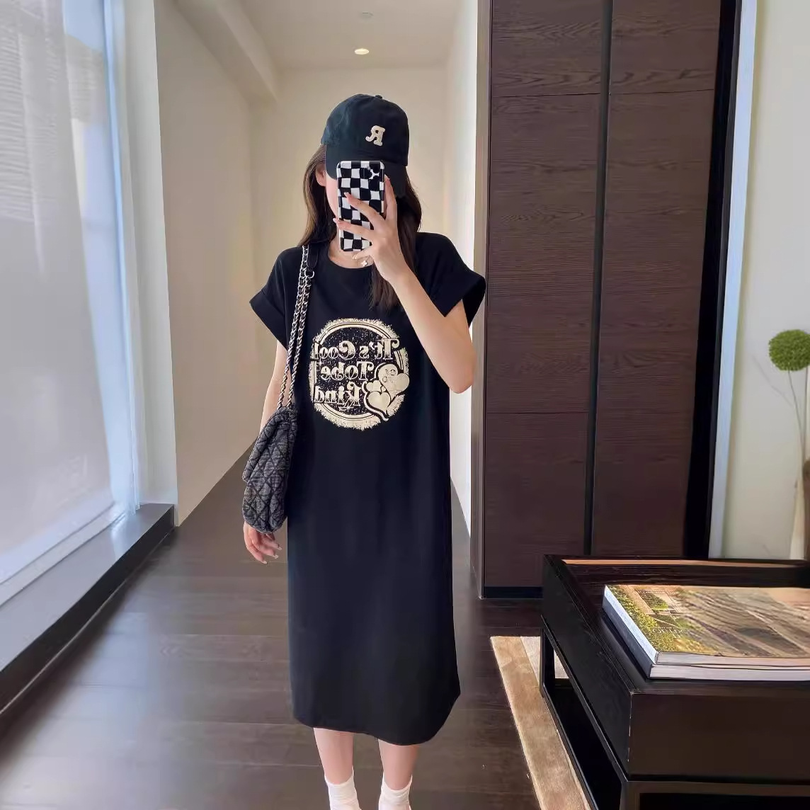 庄客 一件轻松出门 慵懒时髦落肩袖显瘦长T恤女连衣裙夏新款2024