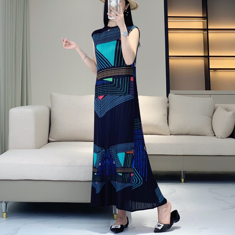 Miyake dress Women's Summer New Printed High-end Pleated Casual Fashion Sleeveless Elegant Commuter Long Dress