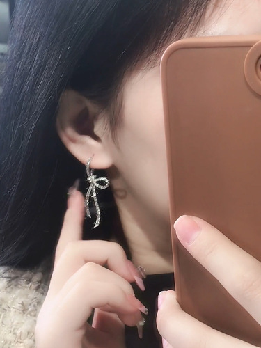 Full Diamond Bow Ribbon Earrings Korean Style High-end Light Luxurious Temperament Earrings Niche Design Versatile Earrings for Women