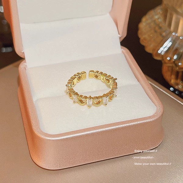 J34