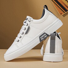 ��Ь�����¿���ʿ͸��ٴ����eЬ����һ�_�Ž����Ь�ճ�С��Ь��