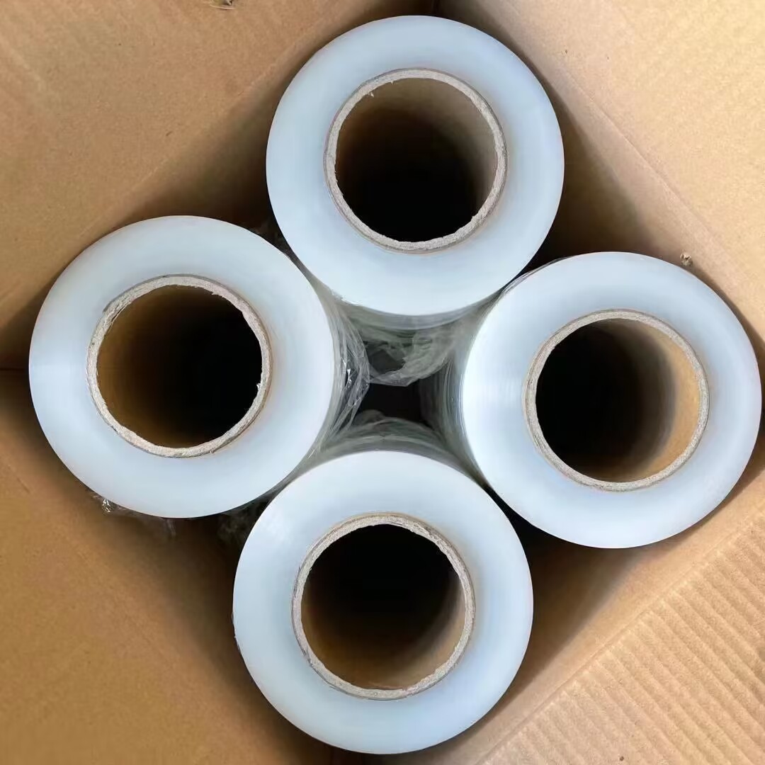 缠绕膜现货工业拉伸缠绕膜批发pe透明运输打包保护膜自粘缠绕40斤