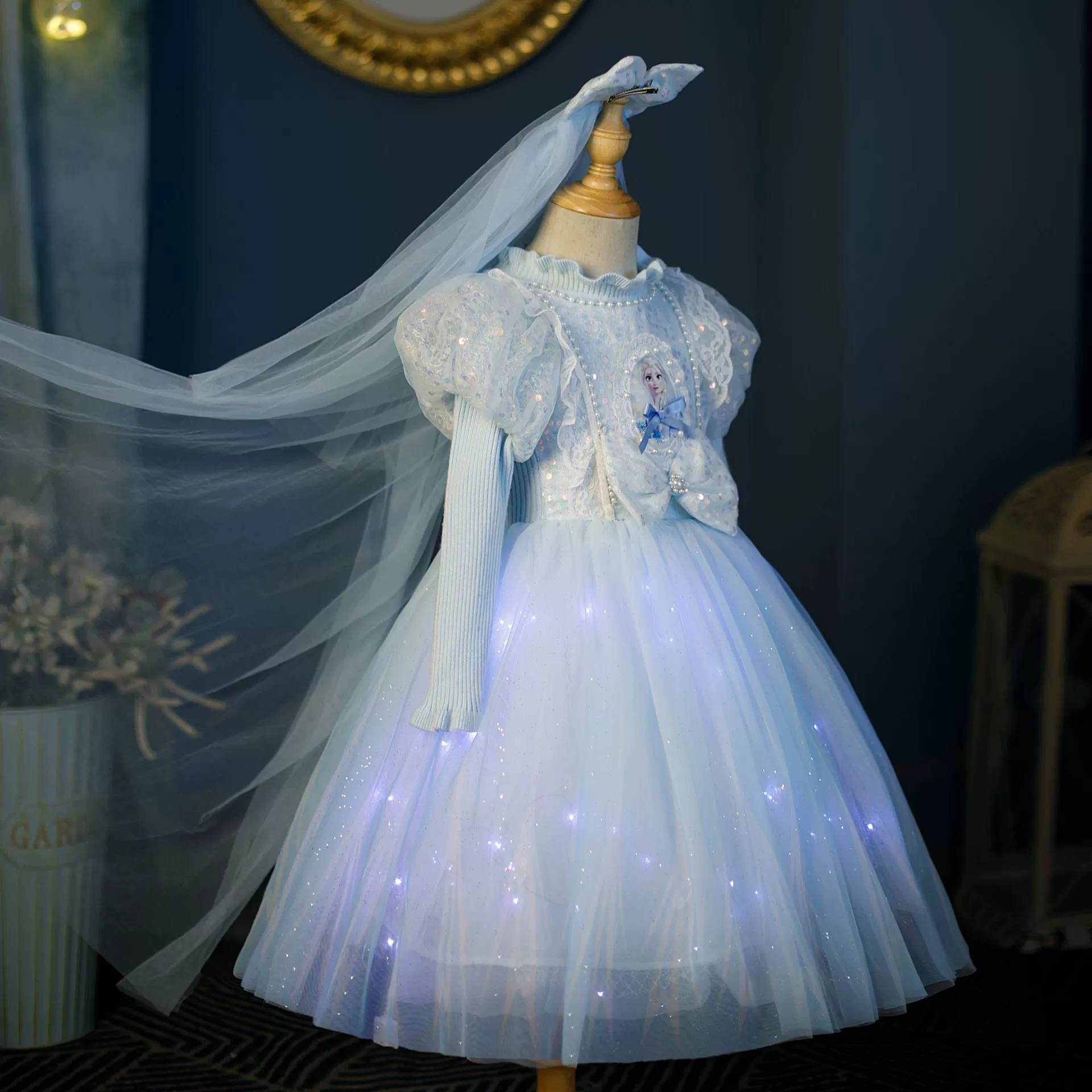 Отправить пряжу, чтобы отправить свет с осенним и зимним новым ледяным платье принцессы Айсы для девочек светящийся свитер платье