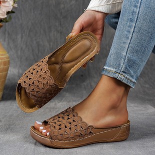 Cross-Border 2025 New Large Size Simple Flower Hollow Thick-Soled Slippers for Women to Wear Outside Wedge Heels Lightweight Beach Sandals
