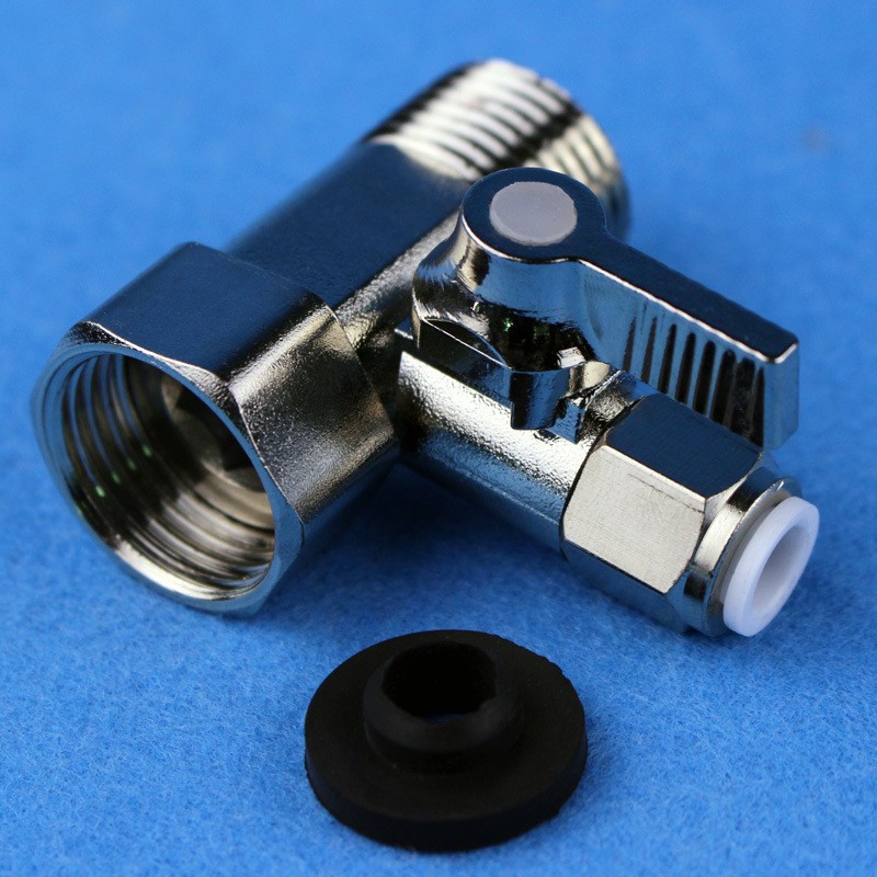 Oferta especial 2 puntos tapón rápido válvula de bola de tres vías 4 puntos válvula de ángulo de la válvula de unión suelta accesorios de instalación purificador de agua entrada de tres vías