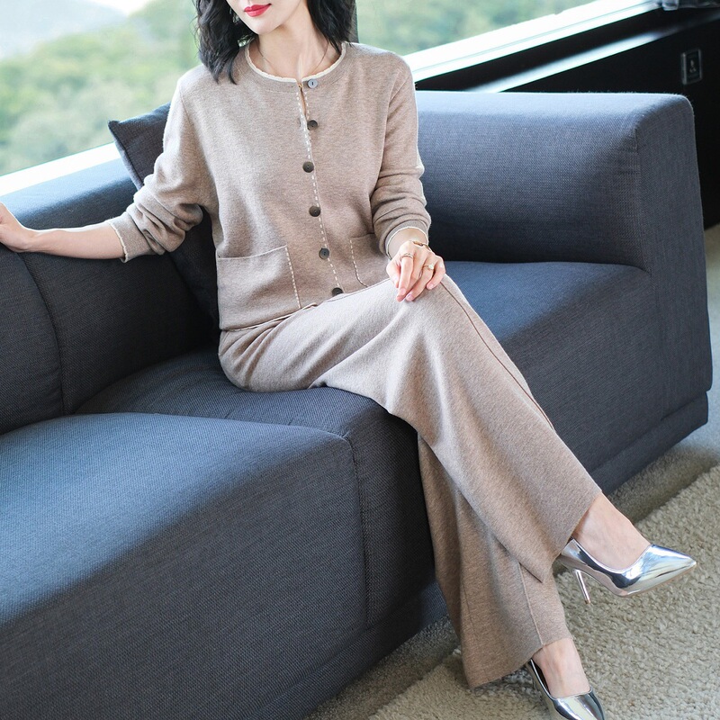 秋装时尚套装女秋季2025新款宽松针织毛衣中年妈妈装洋气两件套女|undefined