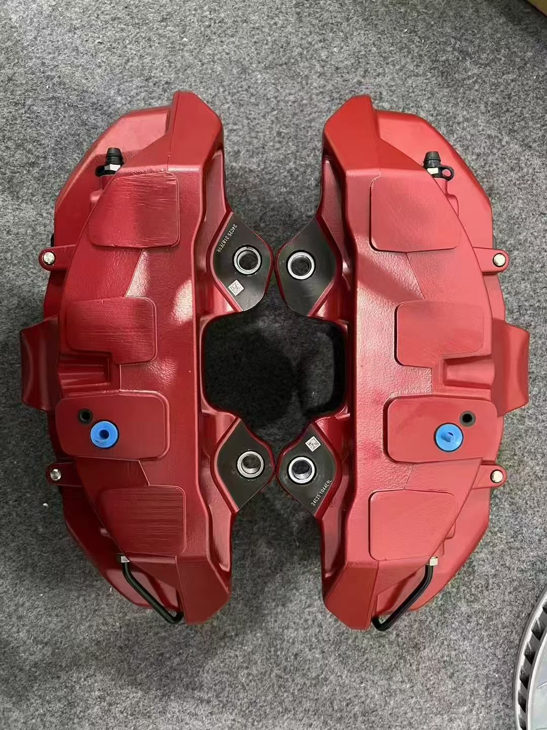 Xt5 Xt6 20inch Wheel Hub Original Large Six-Piston Non-Destructive Brake Caliper Kit Others