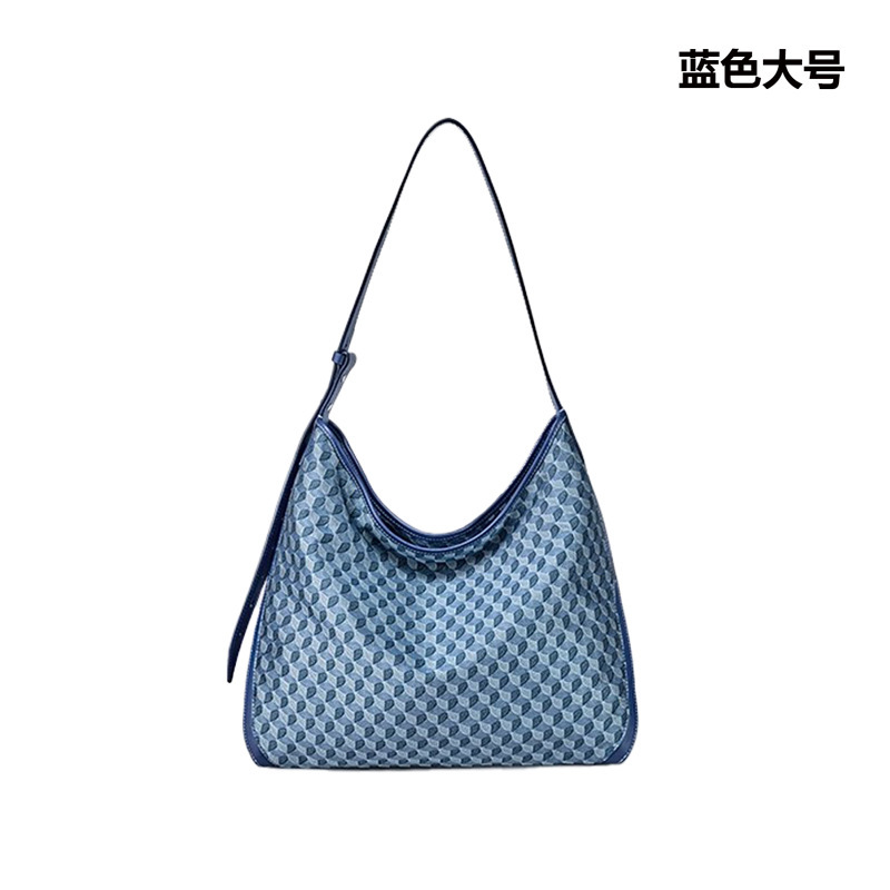 Blue large size-spot