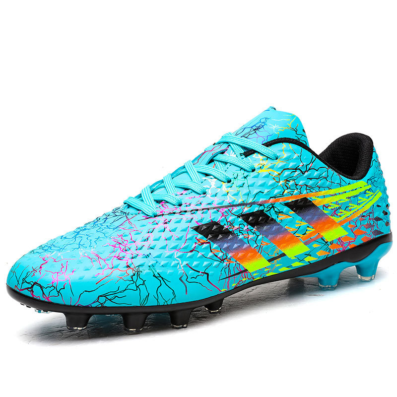 Fábrica de nuevos zapatos de entrenamiento de clavos largos zapatos de entrenamiento de clavos jóvenes estudiantes zapatos de entrenamiento de fútbol