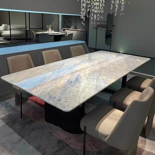 �����M���{ˮ����Ȼ��ʯ�����p���L���δ���ʯ��ƽ�ӄe���A��