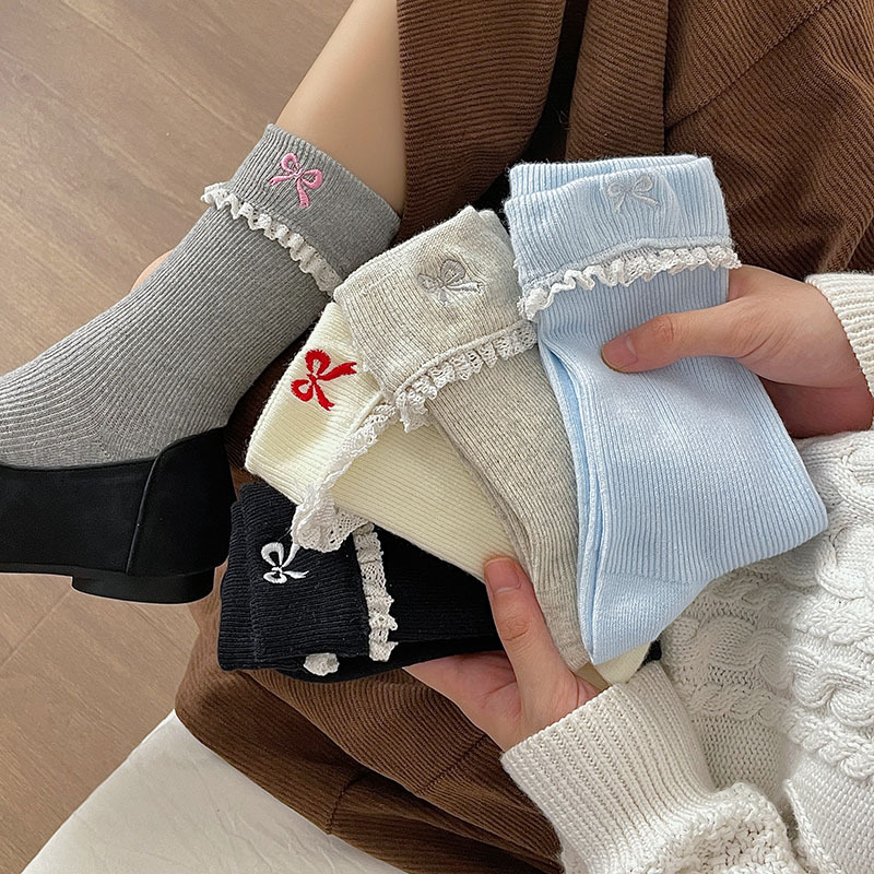 秋冬季襪子女蕾絲花邊蝴蝶結刺繡中筒襪洛麗塔芭蕾風翻邊堆堆襪棉