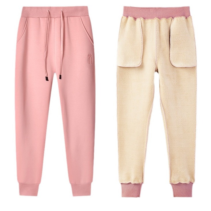 Ropa de mujer Pantalones de chándal de felpa para mujer 2024 nuevos pantalones de chándal de otoño e invierno pantalones casuales gruesos ropa exterior pantalones de algodón alargados de lana de cordero_voghion.com