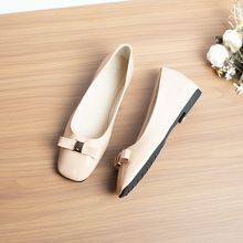 �����Y���^��ЬŮ2026�¿��ƽ��Ь��ɫ��ɫưЬ