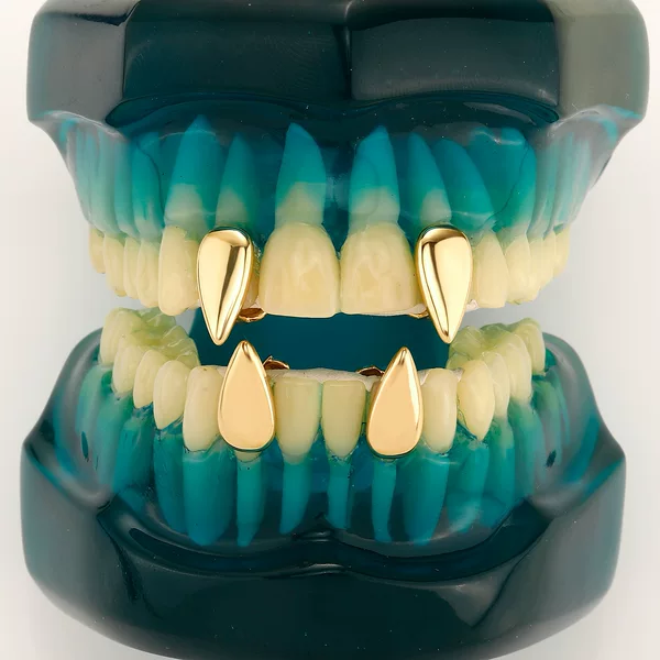 European and American Amazon Hot-Selling Glossy Waterdrop Teeth Braces for Halloween Carnival, Vampire-Style Personalized Sharp Teeth Hip-Hop Braces