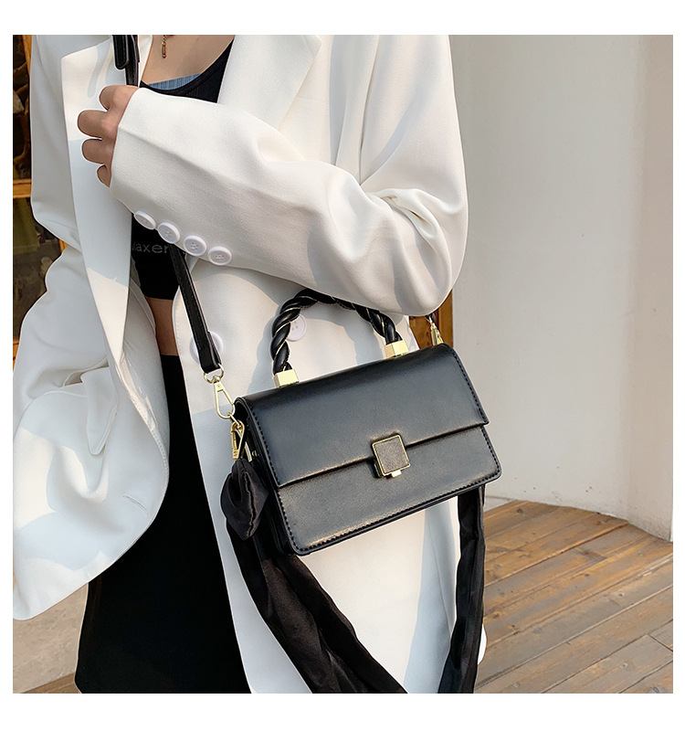 Trendy Small Square Bag Shoulder Bag Ladies Casual Messenger Underarm Bag new summer small fragrance wholesale foreign trade women's bag_voghion.com