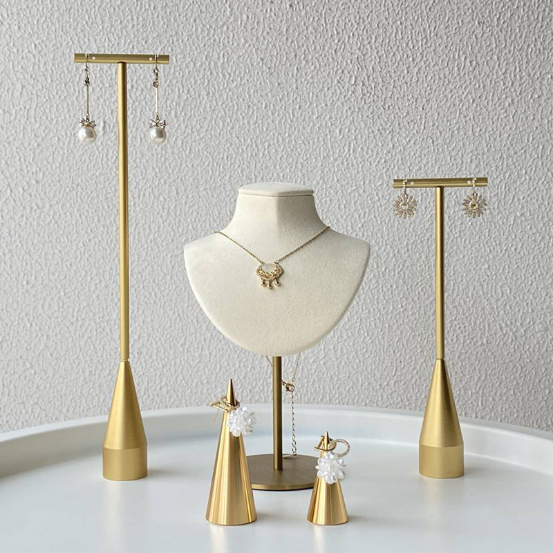 Jewelry Display Stand Metal Earring Stand Counter Necklace Stand Ring Drag Jewelry Display Photo Display Jewelry Props Jewelry Display Stand Metal Earring Stand Counter Necklace Stand Ring Drag Jewelry Display Photo Display Jewelry Props