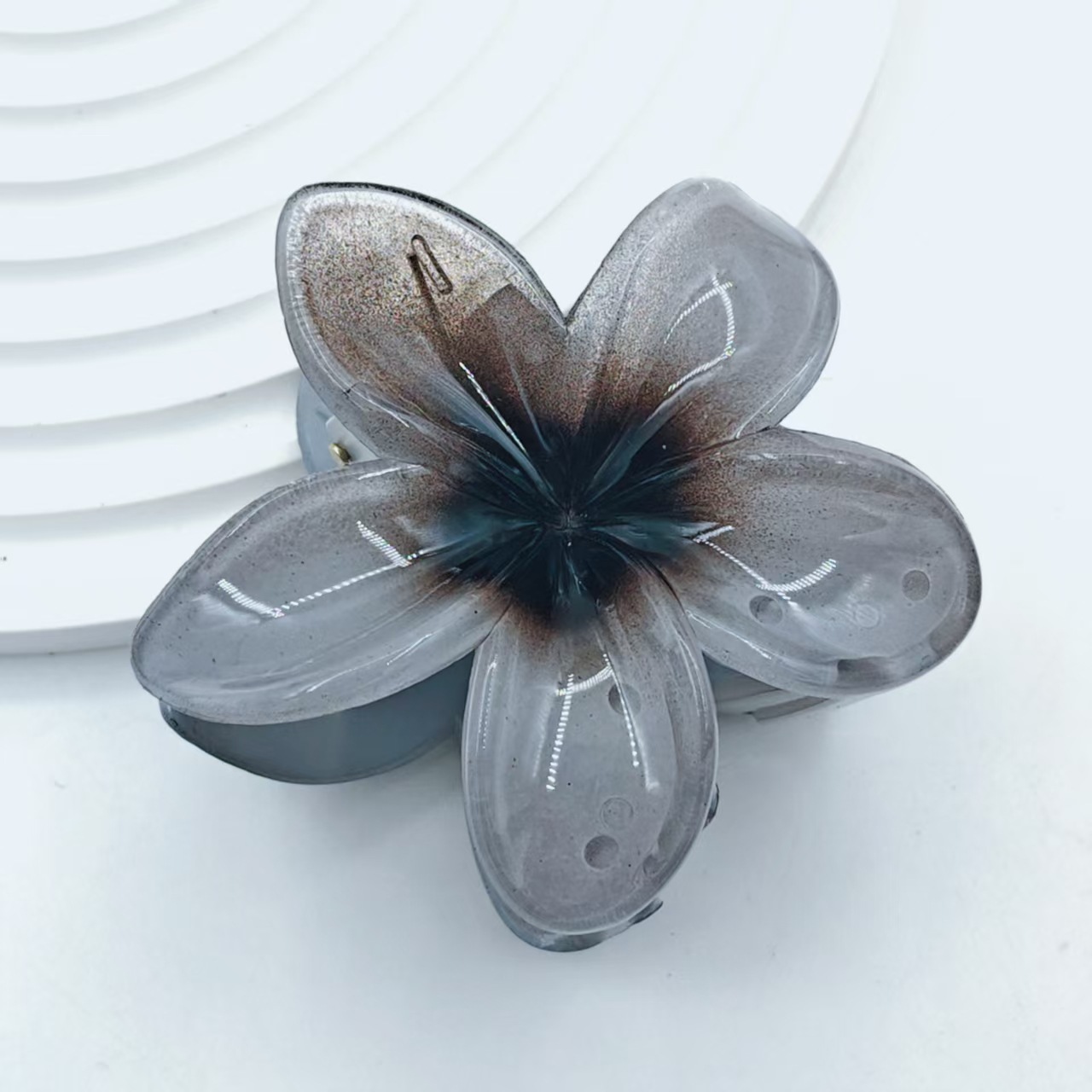 Pinza tipo tiburón extra grande de 13 cm, elegante y resistente