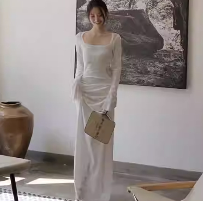 春装气质优雅长裙法式高级感纯欲重工褶皱禅意白色连衣裙子S95059
