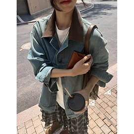 女式衬衫;半身裙;女式T恤