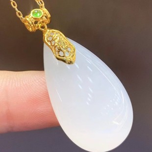 Fubei Diamond Jewelry [18K Gold Inlaid with Hetian Mutton Fat White Jade Water Drop Pendant] the Size of the Loose Stone Is about 17*31mm