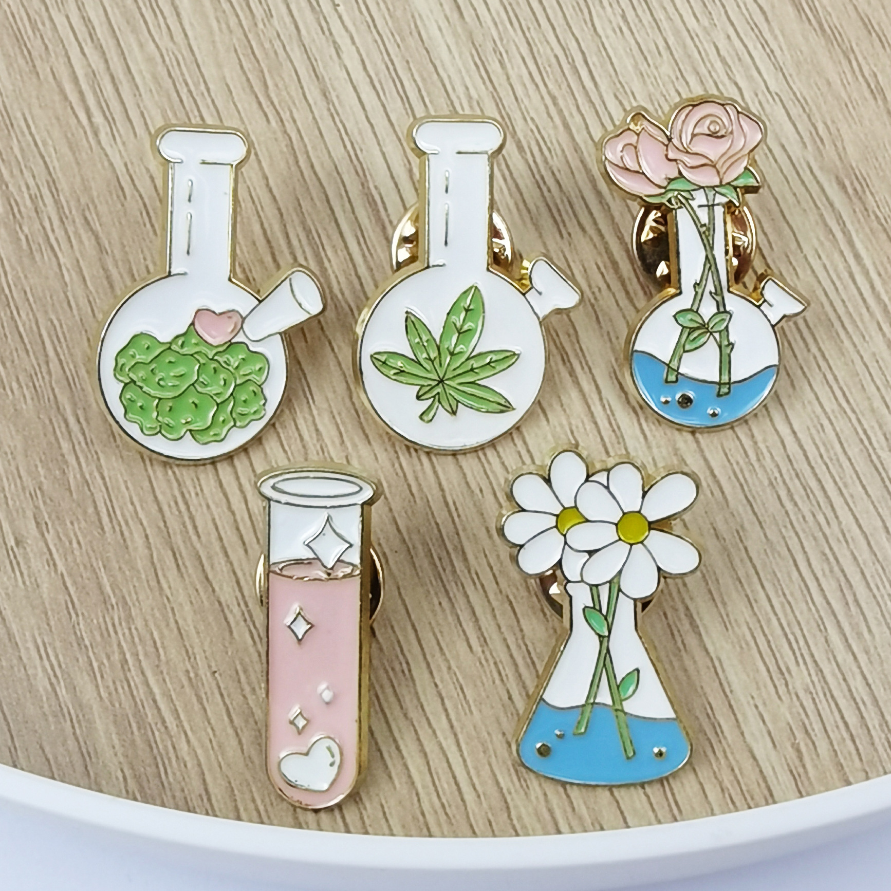 Broche creativo de la serie Beaker, broche de aleación versátil y personalizado con diseño de caricatura, florero, decoración para mochila y accesorio de hebilla para mochila