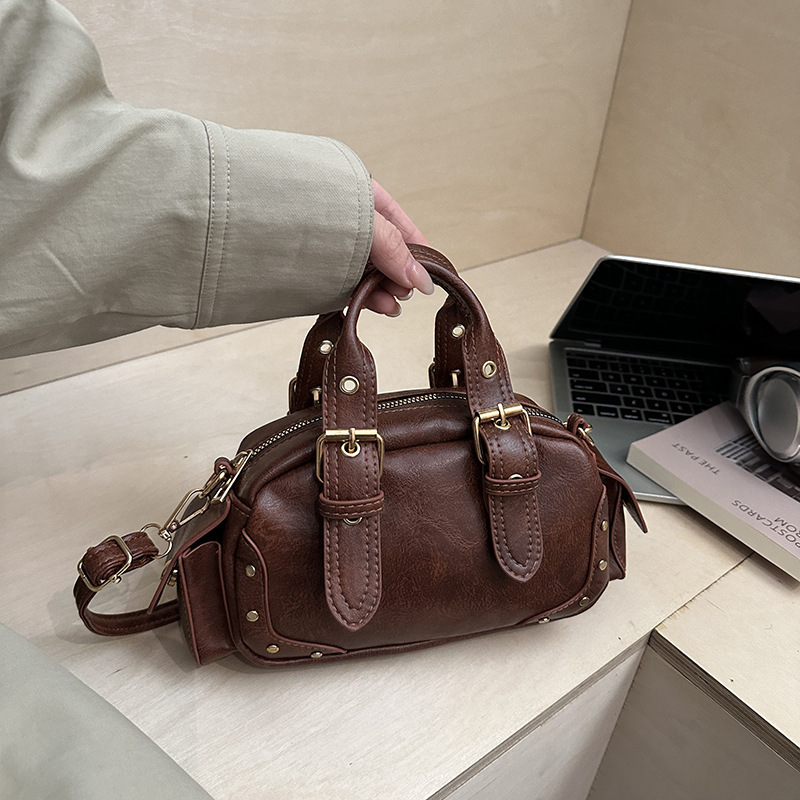 Retro High-End Texture Stylish Solid Color Boston Bag for Women, New Korean Style Niche Design Crossbody Bag