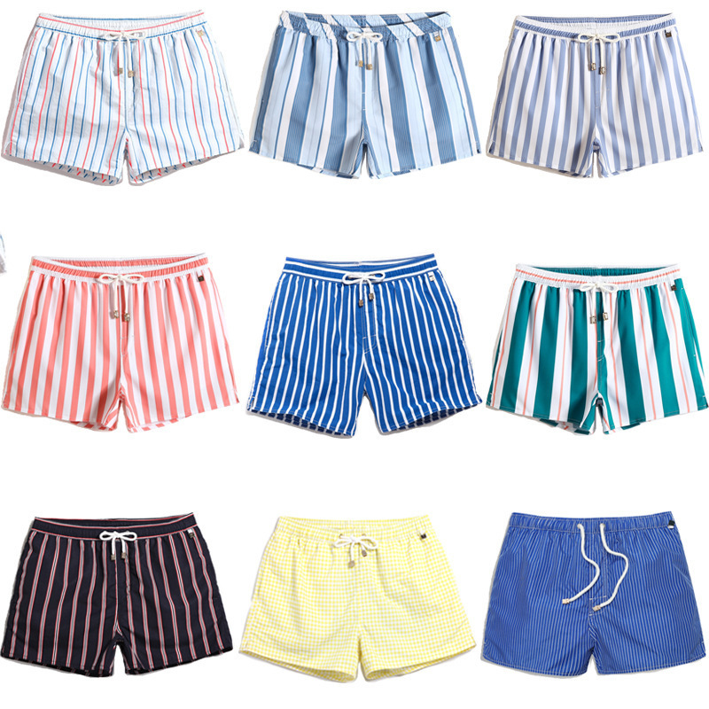Factory direct sales of summer beach shorts for men, quick-drying, loose fit, plus size, colorful, short style, lined swim trunks for beach vacations.