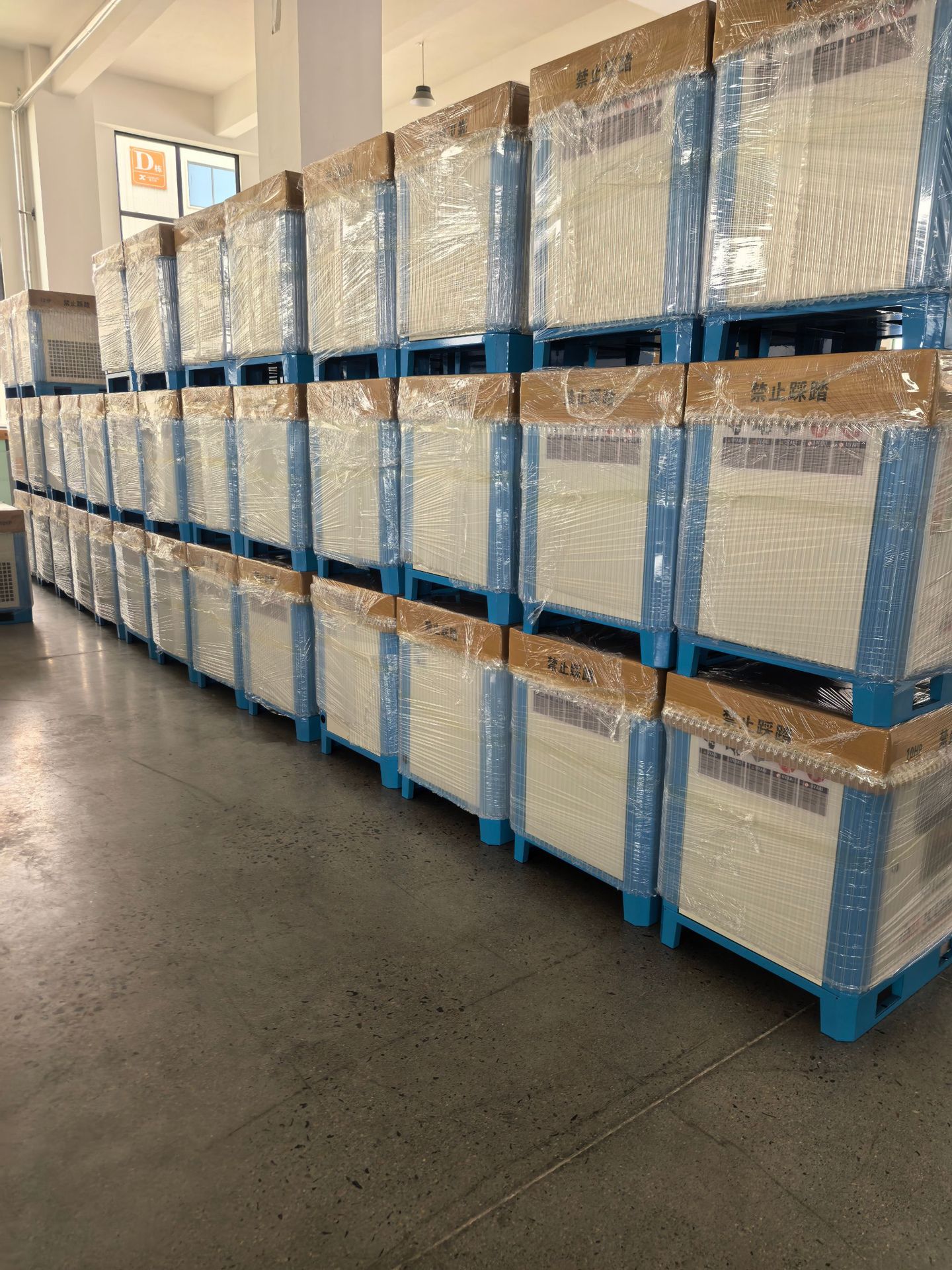 7.5kW 10HP Permanent Magnet Variable Frequency Four-in-One Integrated Screw Air Compressor Air-cooled 8bar 10bar
