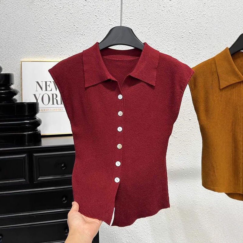 Slim-Fit Short-Sleeve Knit Cardigan Stylish Simple Versatile Base Shirt Fashion Design Single-Breasted Top for Women