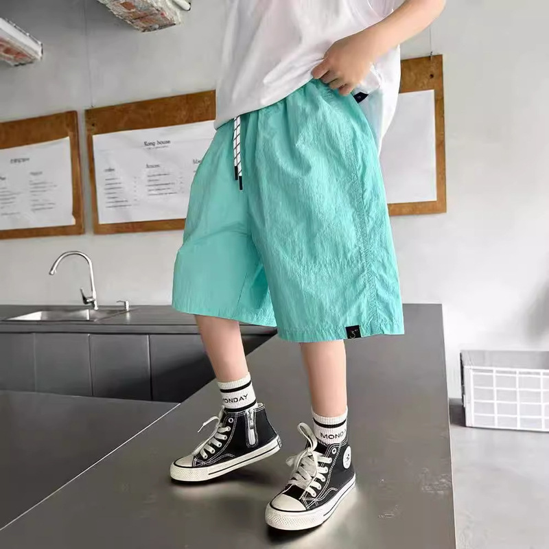 Boys Shorts Summer 2025 New Style Little Boy Loose Thin Kidsren's Casual Sports Dopamine Pants
